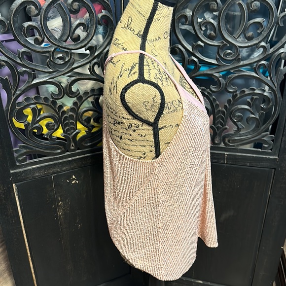 Light Baby Pink Sparkle Sleeveless All Over Sequin Cami / Tank / Top / Shirt. - Picture 5 of 12